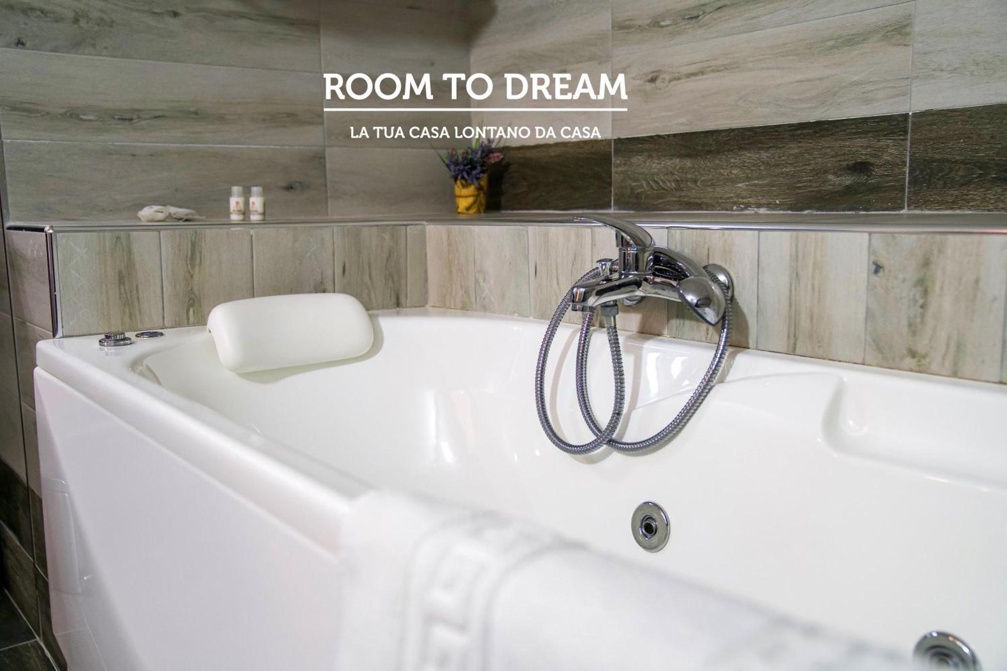Room To Dream San Valentino Torio Exteriör bild